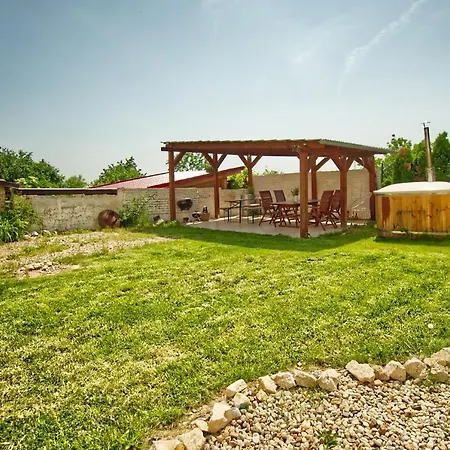 Villa Vila Ochutnej Palavu - Apartman Riesling *